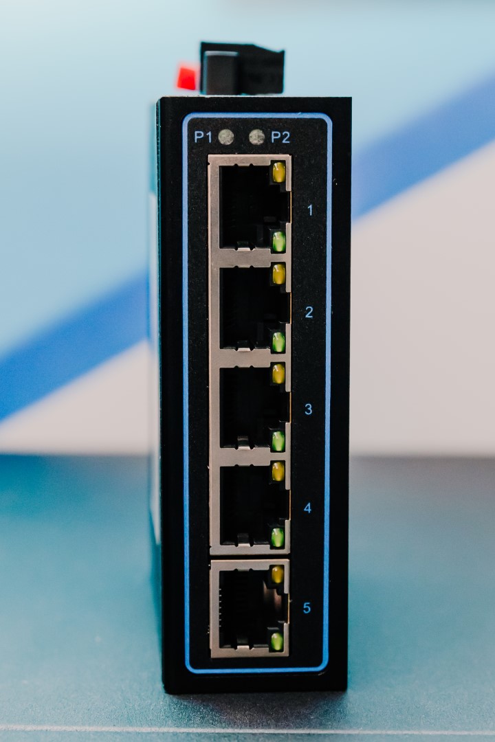 Индустриальные коммутаторы серии Lite форм-фактора mini