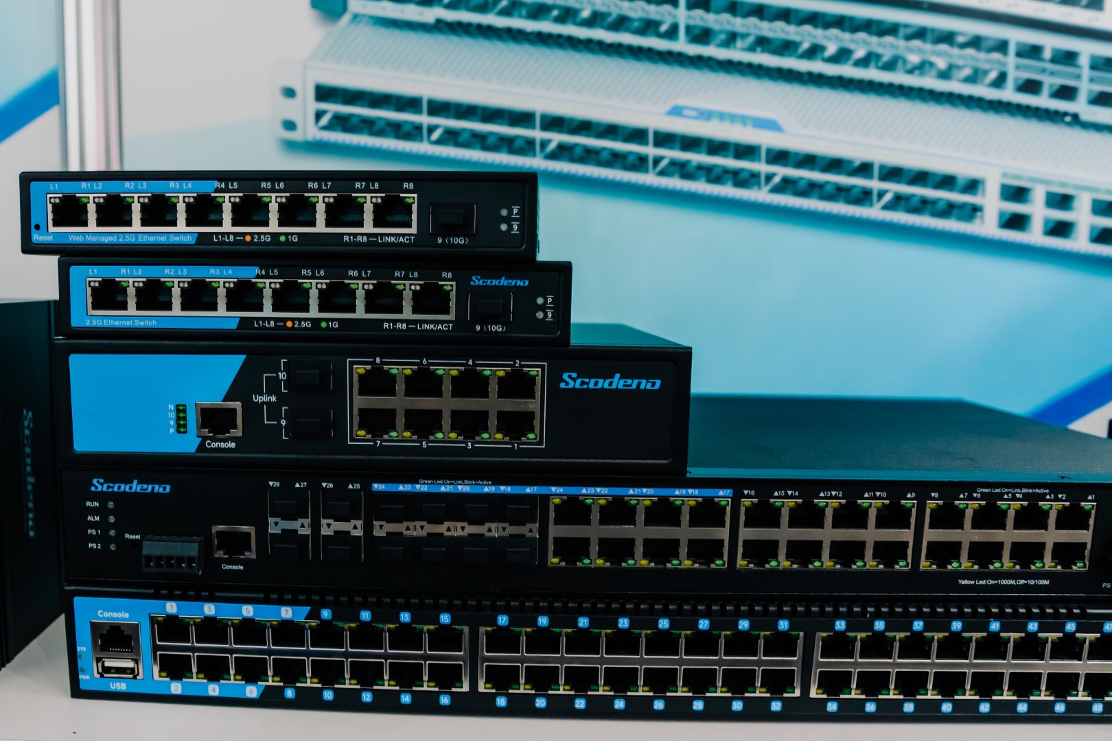 Коммутаторы коммерческой серии S200, включая продукты с портами 2.5G